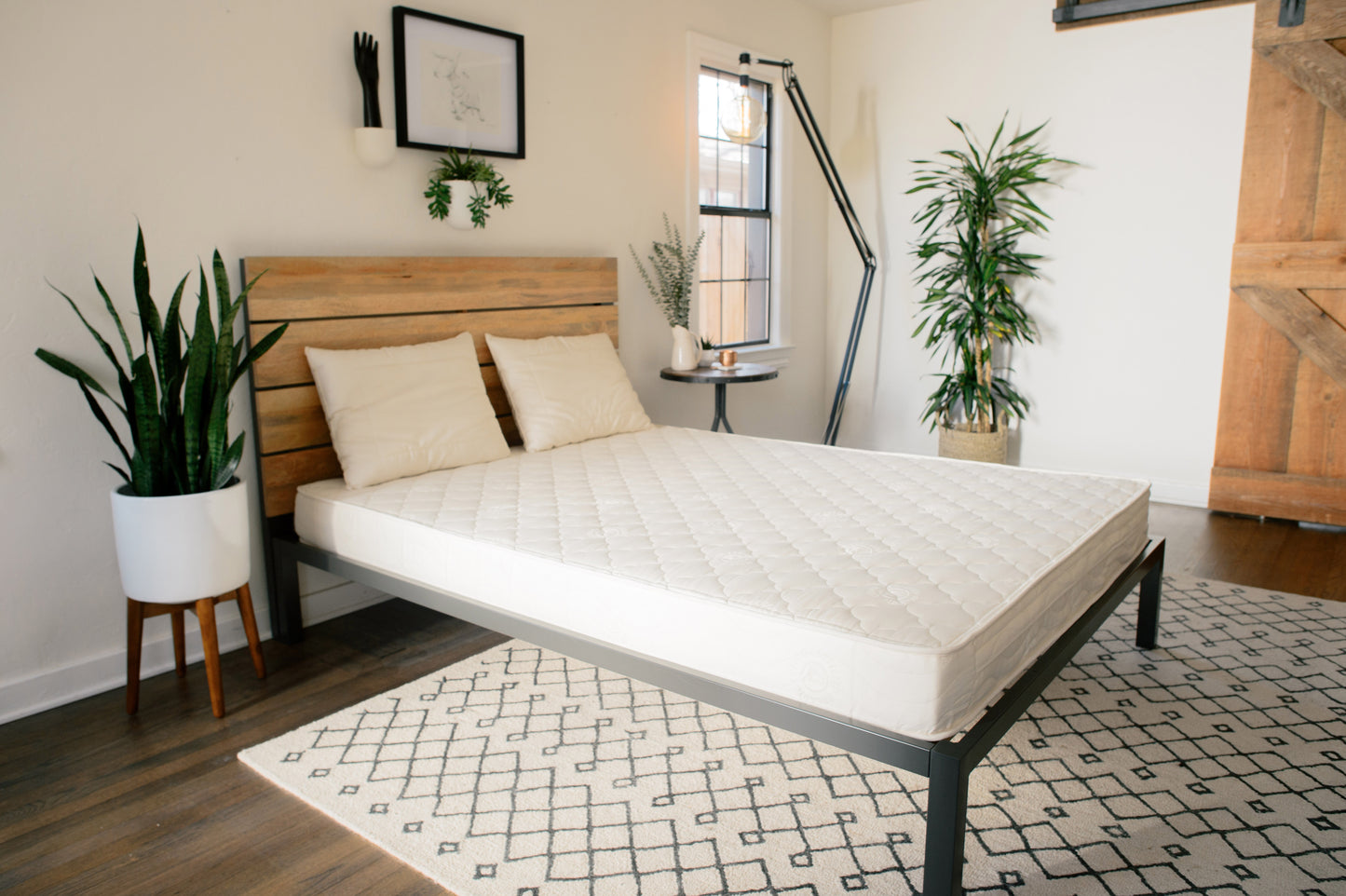 The Metta® - Certified Organic Latex Mattress with Two-Layer, Custom-Comfort System